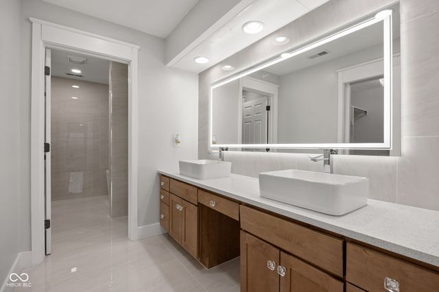 8650 Jaffa Court West Drive 14, Indianapolis, IN 46260