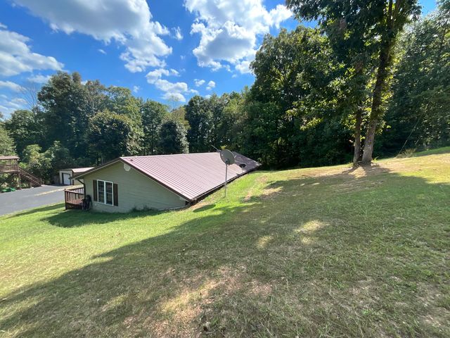 134 Sears Cemetery Road, Somerset, KY 42501