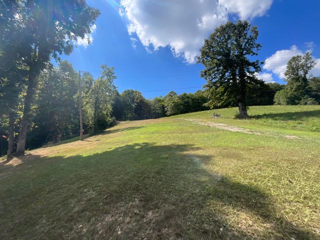 134 Sears Cemetery Road, Somerset, KY 42501