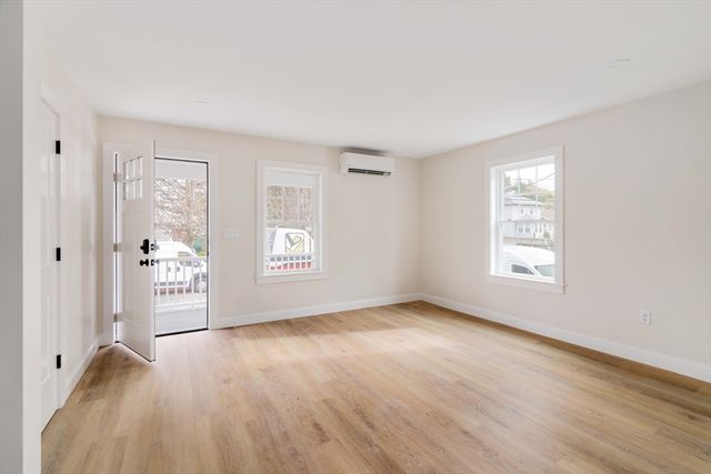 121 Fayette A, Quincy, MA 02170