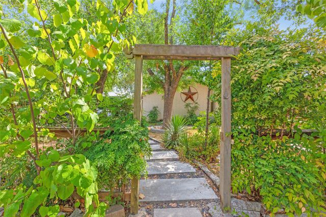 3307 Greenlawn PKWY, Austin, TX 78757