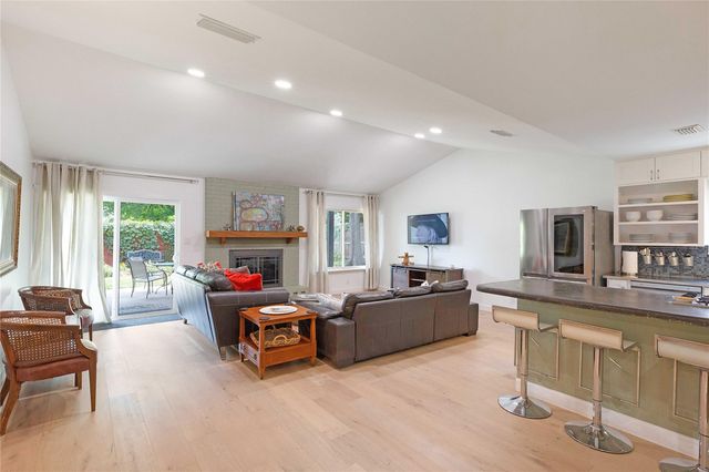 3307 Greenlawn PKWY, Austin, TX 78757