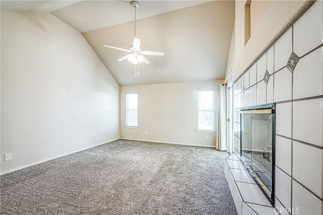 2231 E Pryor Drive, Fresno, CA 93720