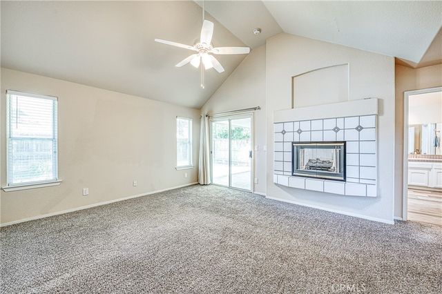 2231 E Pryor Drive, Fresno, CA 93720