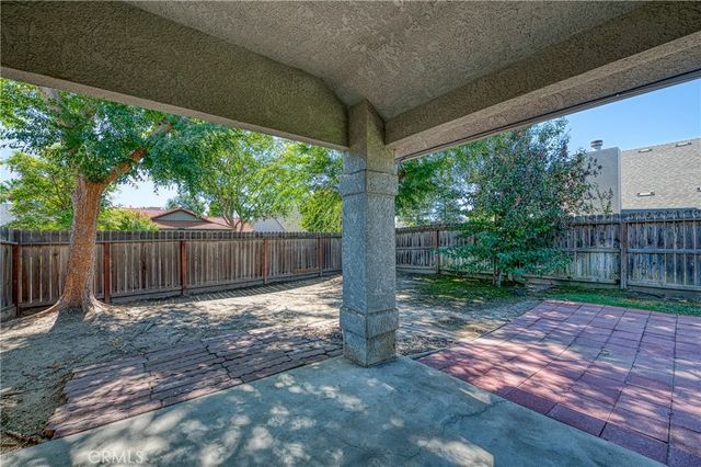 2231 E Pryor Drive, Fresno, CA 93720