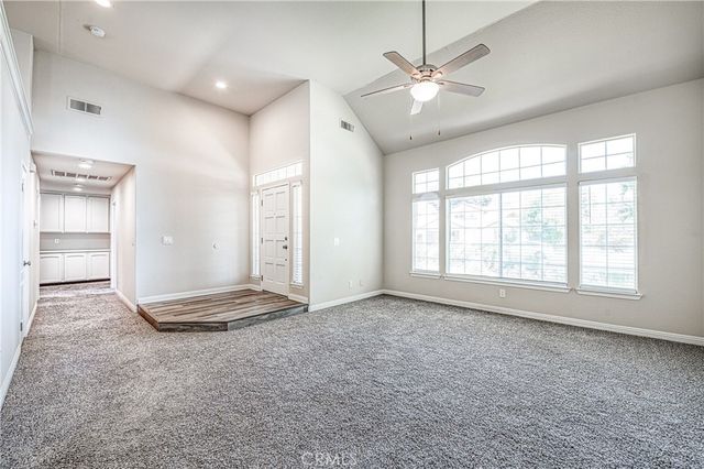 2231 E Pryor Drive, Fresno, CA 93720