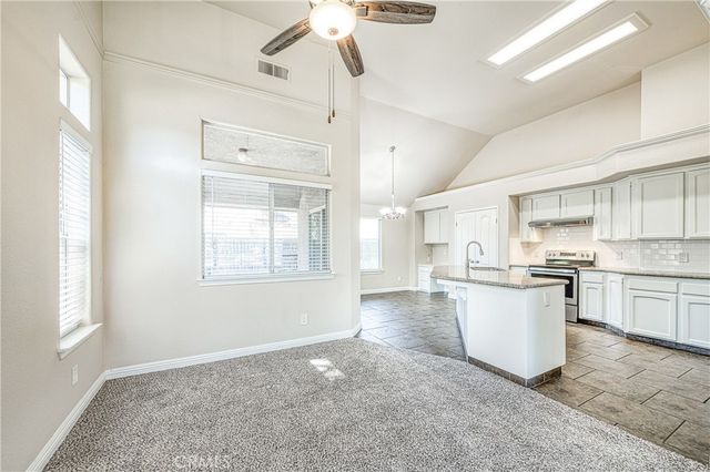 2231 E Pryor Drive, Fresno, CA 93720