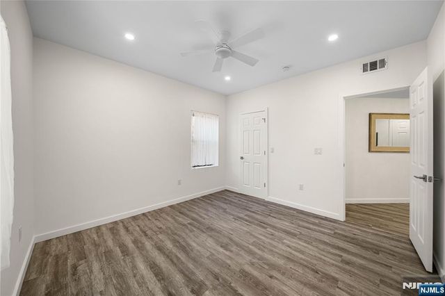 22 Engle Street 12, Englewood, NJ 07631