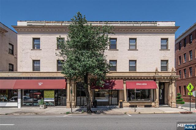 22 Engle Street 12, Englewood, NJ 07631