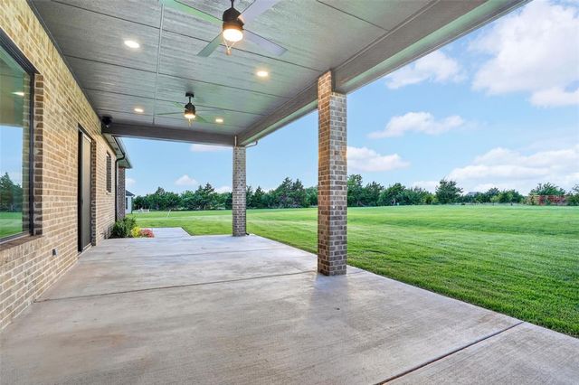 2449 NW 227th Street, Edmond, OK 73025