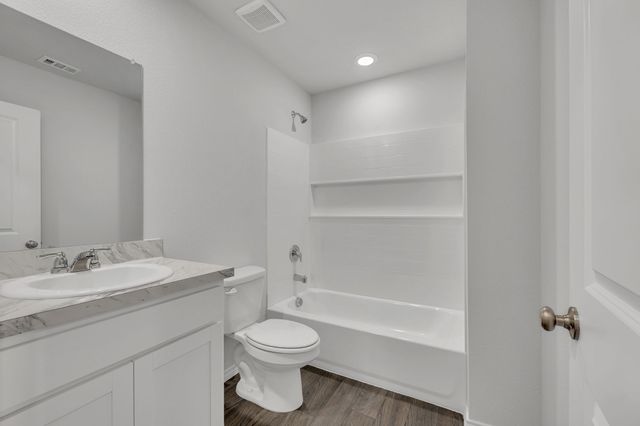 224 Arbor Court, Granbury, TX 76048