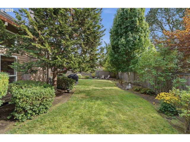 2383 Ne JAMIE Dr, Hillsboro, OR 97124