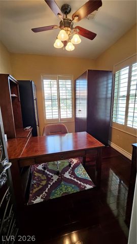 2101 Grand Island Court, Las Vegas, NV 89117