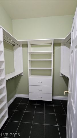 2101 Grand Island Court, Las Vegas, NV 89117