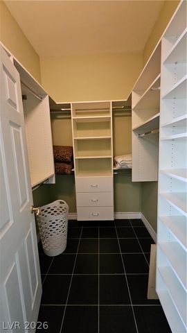 2101 Grand Island Court, Las Vegas, NV 89117