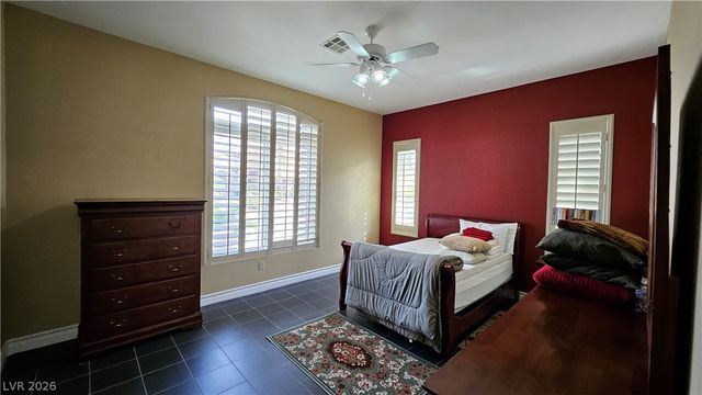 2101 Grand Island Court, Las Vegas, NV 89117