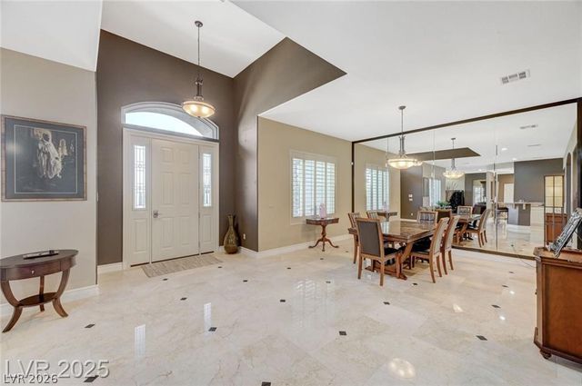 2101 Grand Island Court, Las Vegas, NV 89117