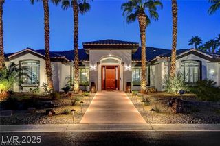 2101 Grand Island Court, Las Vegas, NV 89117