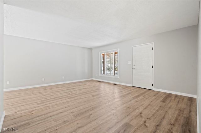 6194 Eldridge Boulevard, Bedford Heights, OH 44146