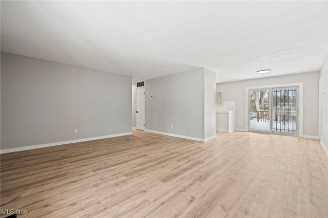 6194 Eldridge Boulevard, Bedford Heights, OH 44146