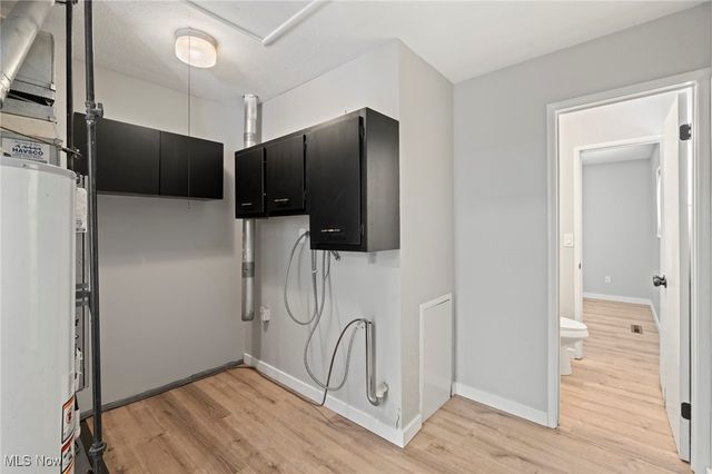 6194 Eldridge Boulevard, Bedford Heights, OH 44146