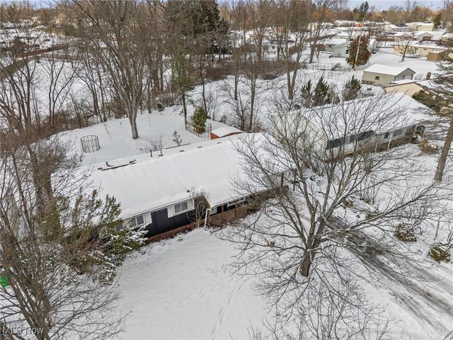 6194 Eldridge Boulevard, Bedford Heights, OH 44146