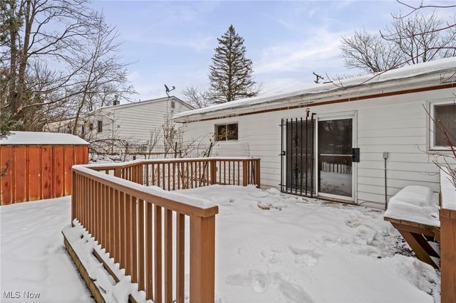 6194 Eldridge Boulevard, Bedford Heights, OH 44146