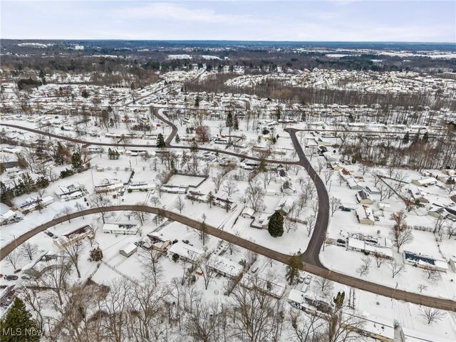 6194 Eldridge Boulevard, Bedford Heights, OH 44146