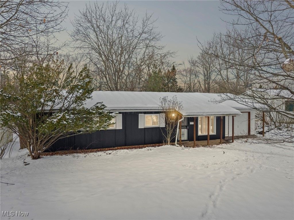 6194 Eldridge Boulevard, Bedford Heights, OH 44146