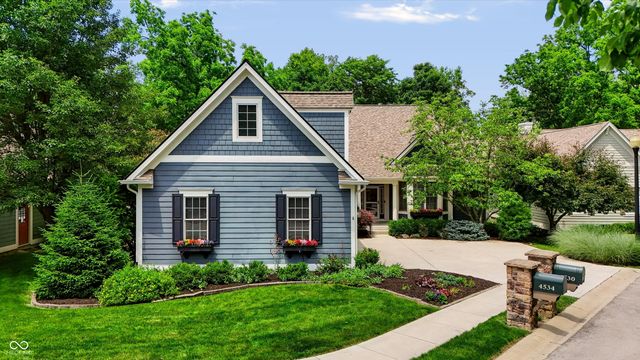 4534 Summersong Road, Zionsville, IN 46077
