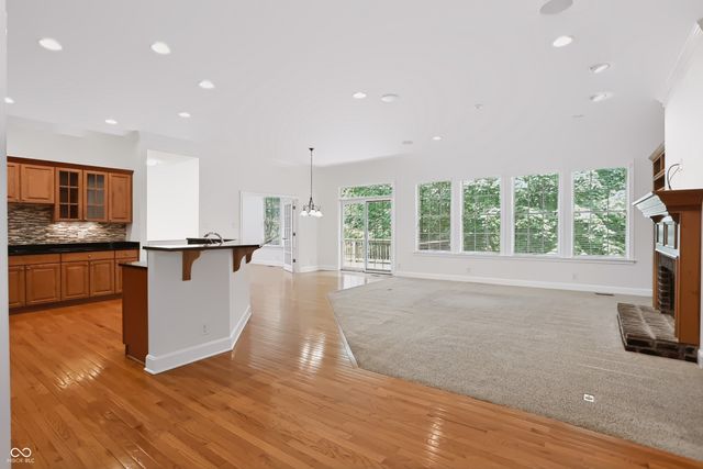 4534 Summersong Road, Zionsville, IN 46077