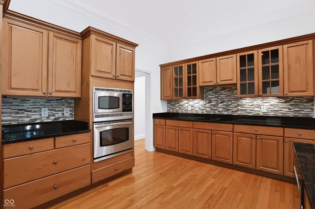4534 Summersong Road, Zionsville, IN 46077