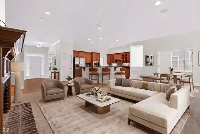 4534 Summersong Road, Zionsville, IN 46077