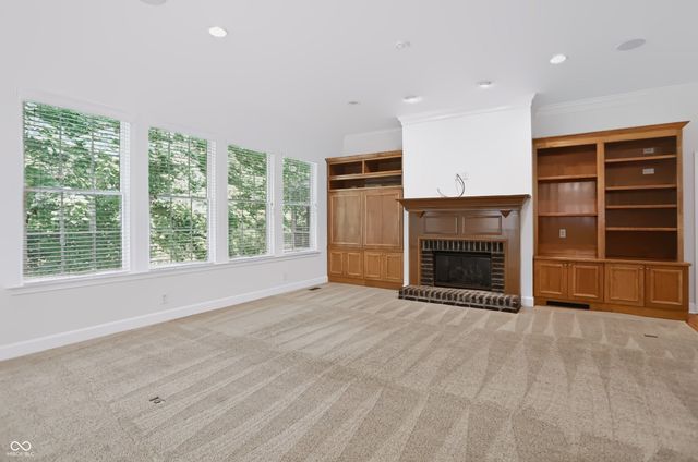 4534 Summersong Road, Zionsville, IN 46077