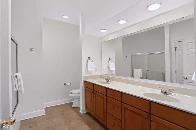 4534 Summersong Road, Zionsville, IN 46077
