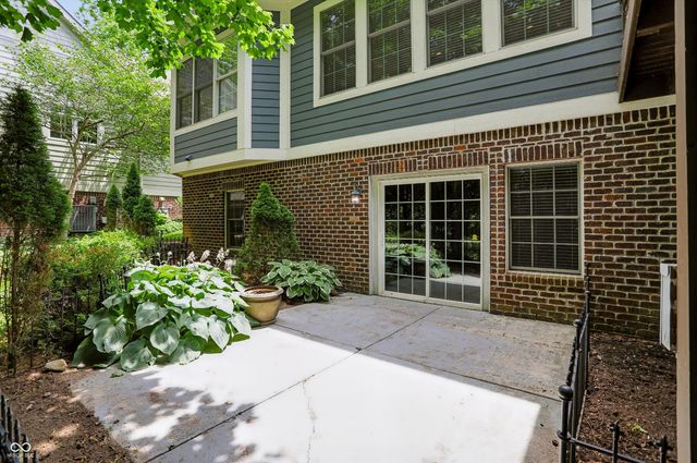 4534 Summersong Road, Zionsville, IN 46077