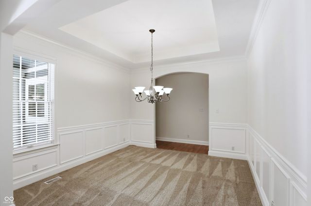 4534 Summersong Road, Zionsville, IN 46077