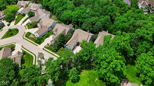 4534 Summersong Road, Zionsville, IN 46077