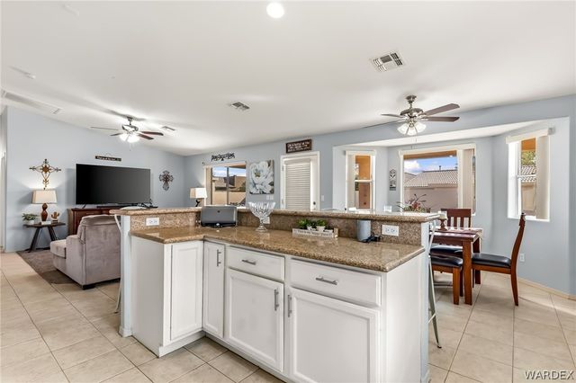 1966 E Pyramid Lake Place, Fort Mohave, AZ 86426