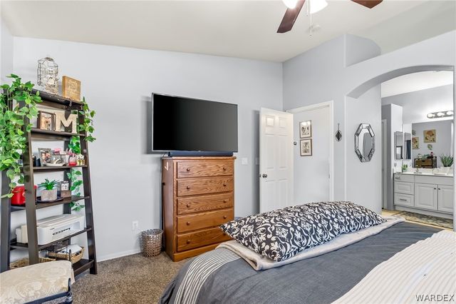 1966 E Pyramid Lake Place, Fort Mohave, AZ 86426