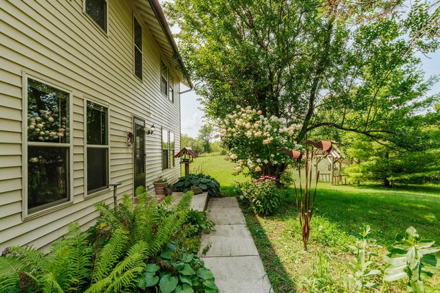 W365S8691 Highway 67, Eagle, WI 53119