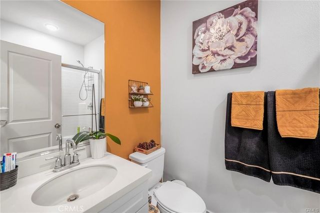 1633 Topeka, Upland, CA 91784