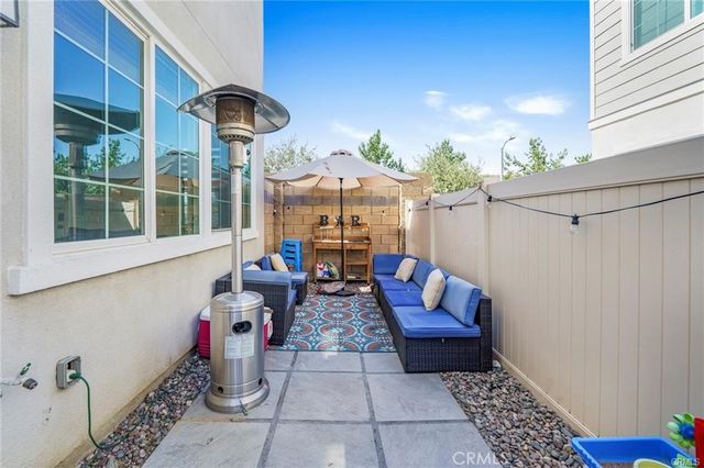 1633 Topeka, Upland, CA 91784