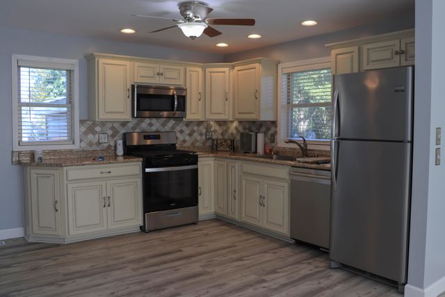 397 W Us Hwy 30, Valparaiso, IN 46385