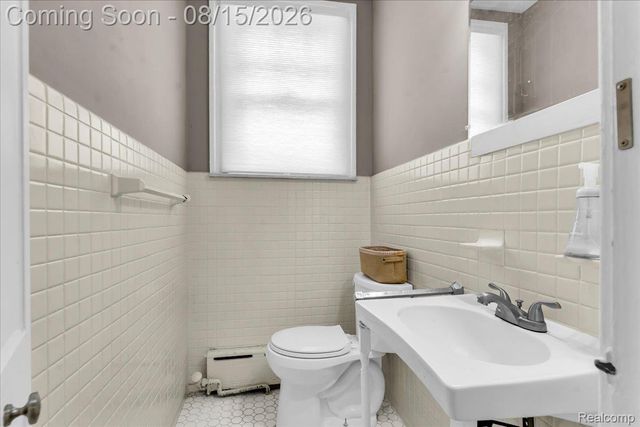 2007 W Boston Boulevard, Detroit, MI 48206