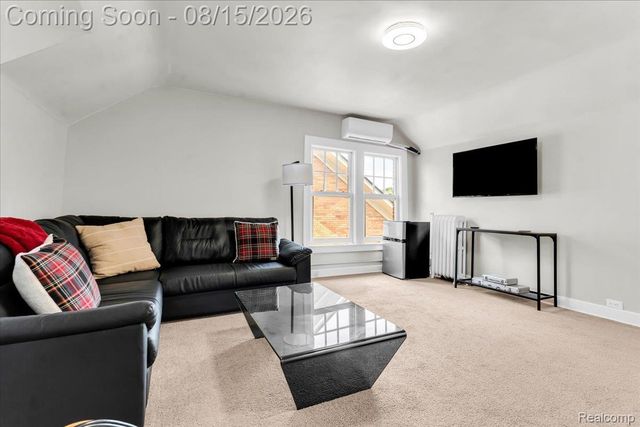 2007 W Boston Boulevard, Detroit, MI 48206