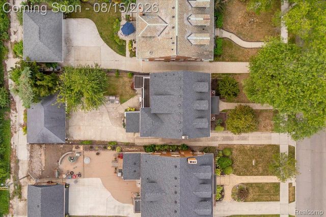 2007 W Boston Boulevard, Detroit, MI 48206