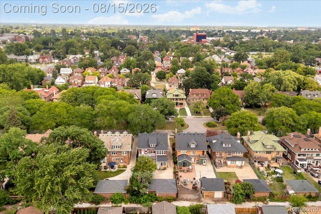 2007 W Boston Boulevard, Detroit, MI 48206