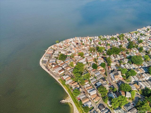 13B Edgewater Park 13B, Bronx, NY 10465