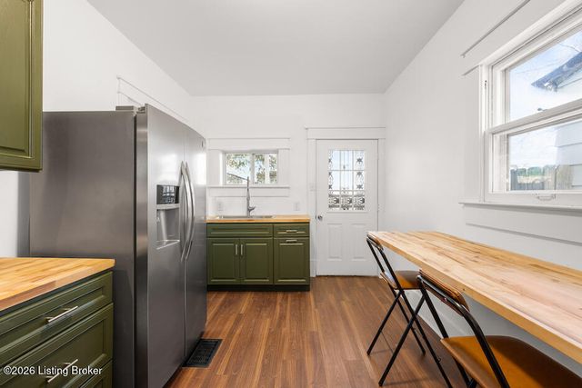 1949 Payne St, Louisville, KY 40206